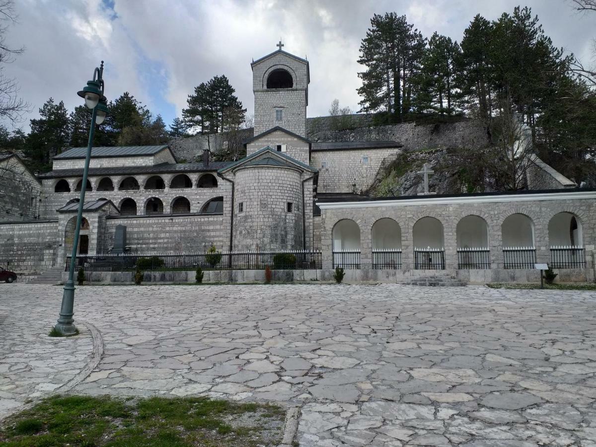 Apartman Donji Kraj Apartman Cetinje Kültér fotó