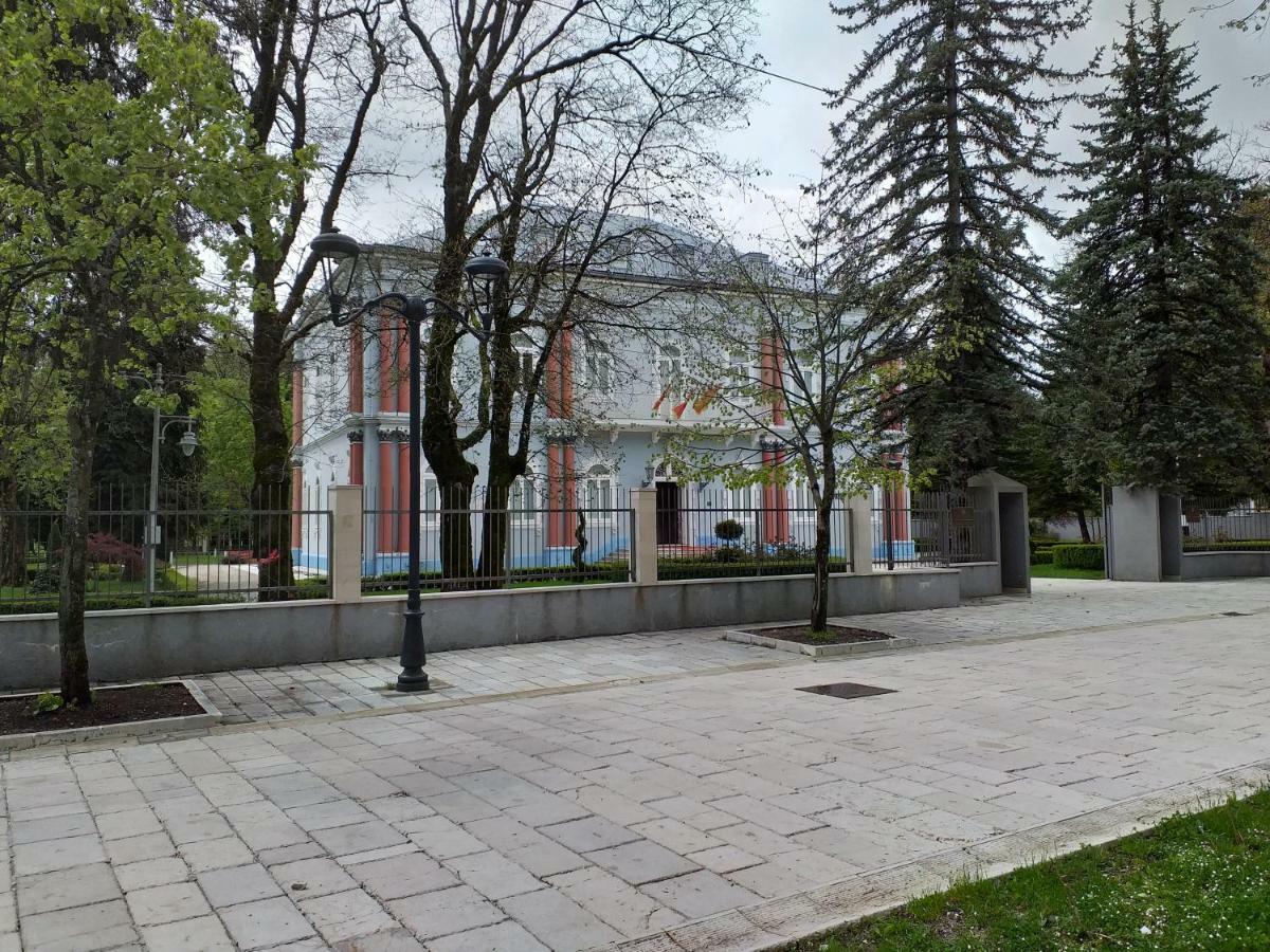 Apartman Donji Kraj Apartman Cetinje Kültér fotó